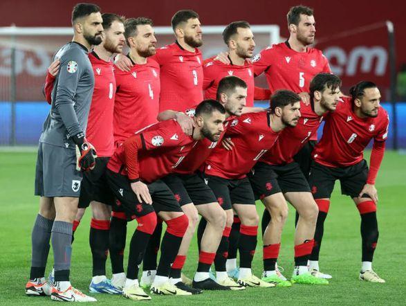 欧预赛实力较量，球员风采出众斩获胜利的简单介绍