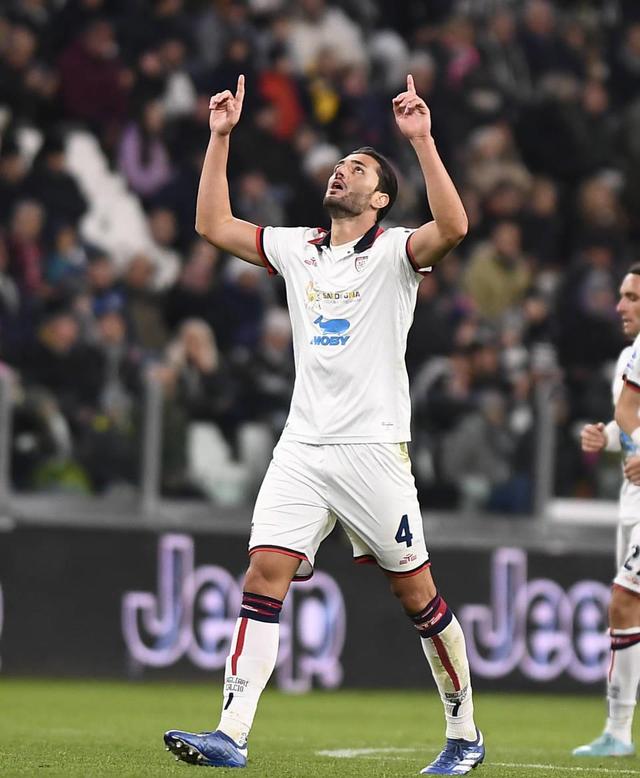 尤文图斯中场传边角关键球，协助取胜