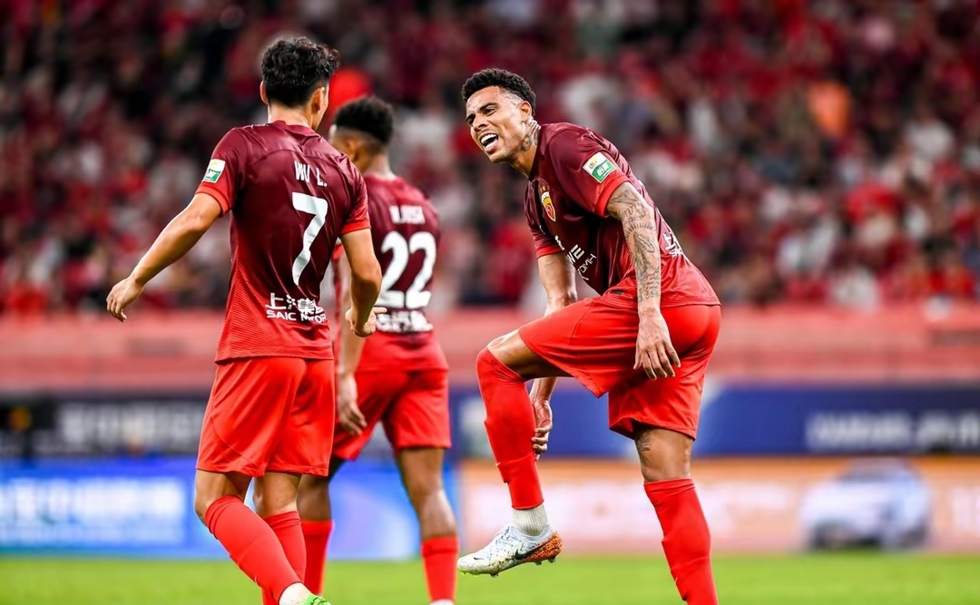 aoa体育体育登录-中东球队在国际比赛中斩获胜利