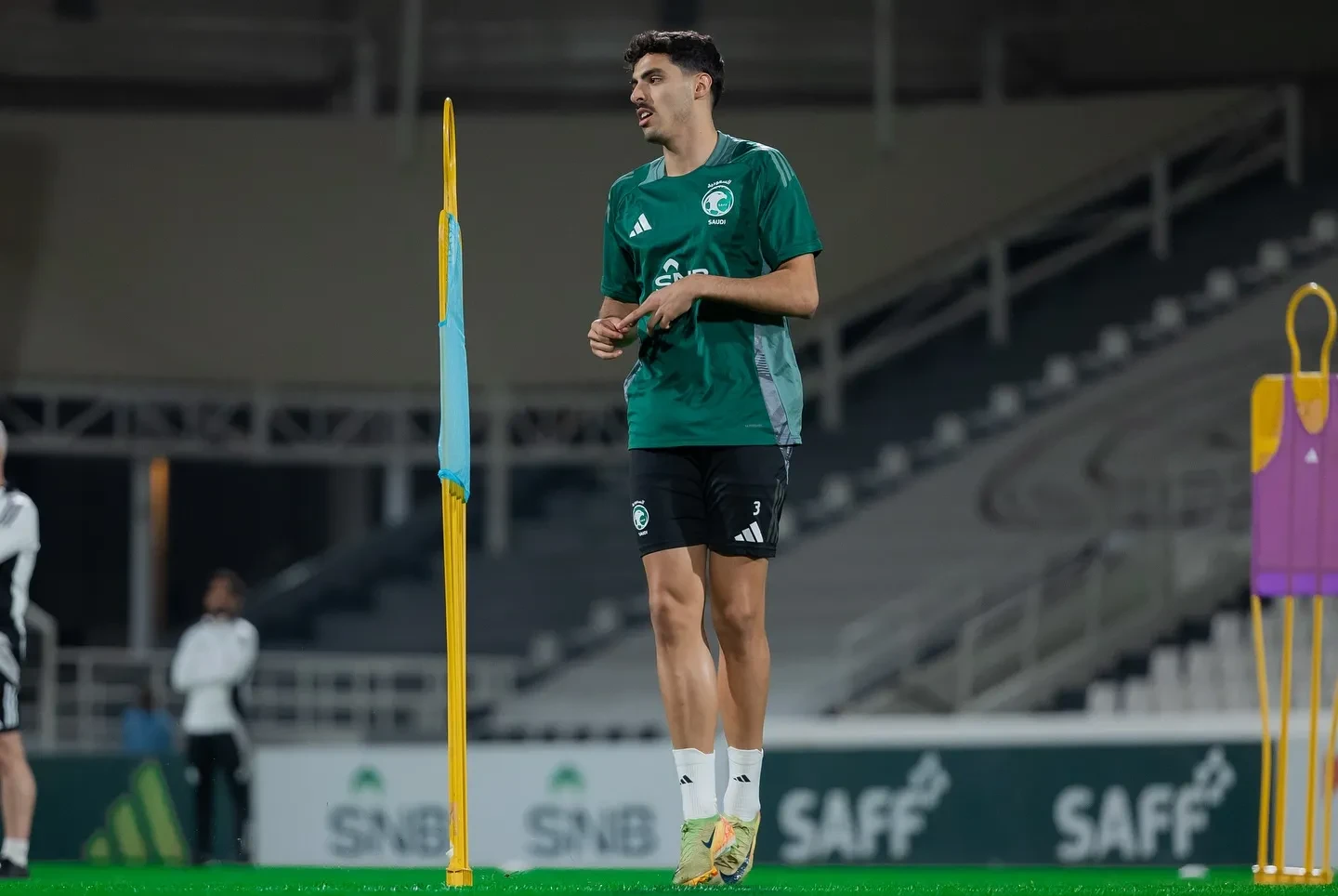 都灵遭遇失利，出线形势岌岌可危