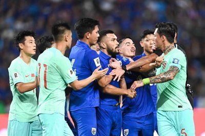 亚洲俱乐部足球赛事引起轰动