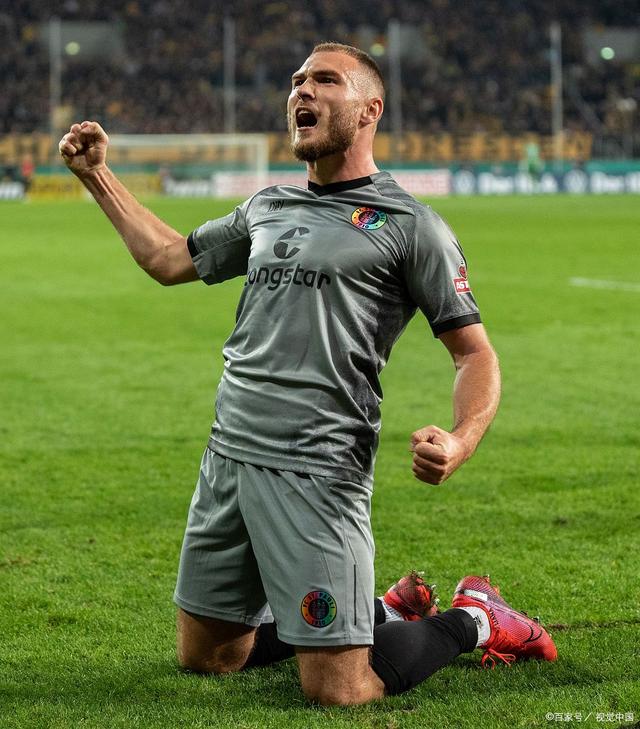 弗赖堡战胜对手，取得四连胜表现抢眼的简单介绍