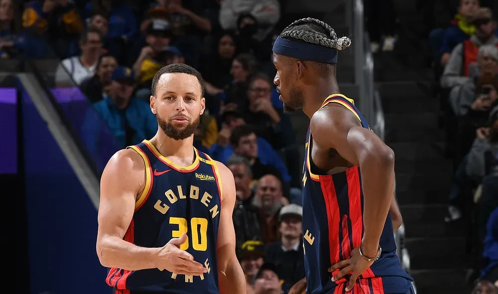 关于勇士胜灰熊，格林连续两战抢断入账活力十足的信息