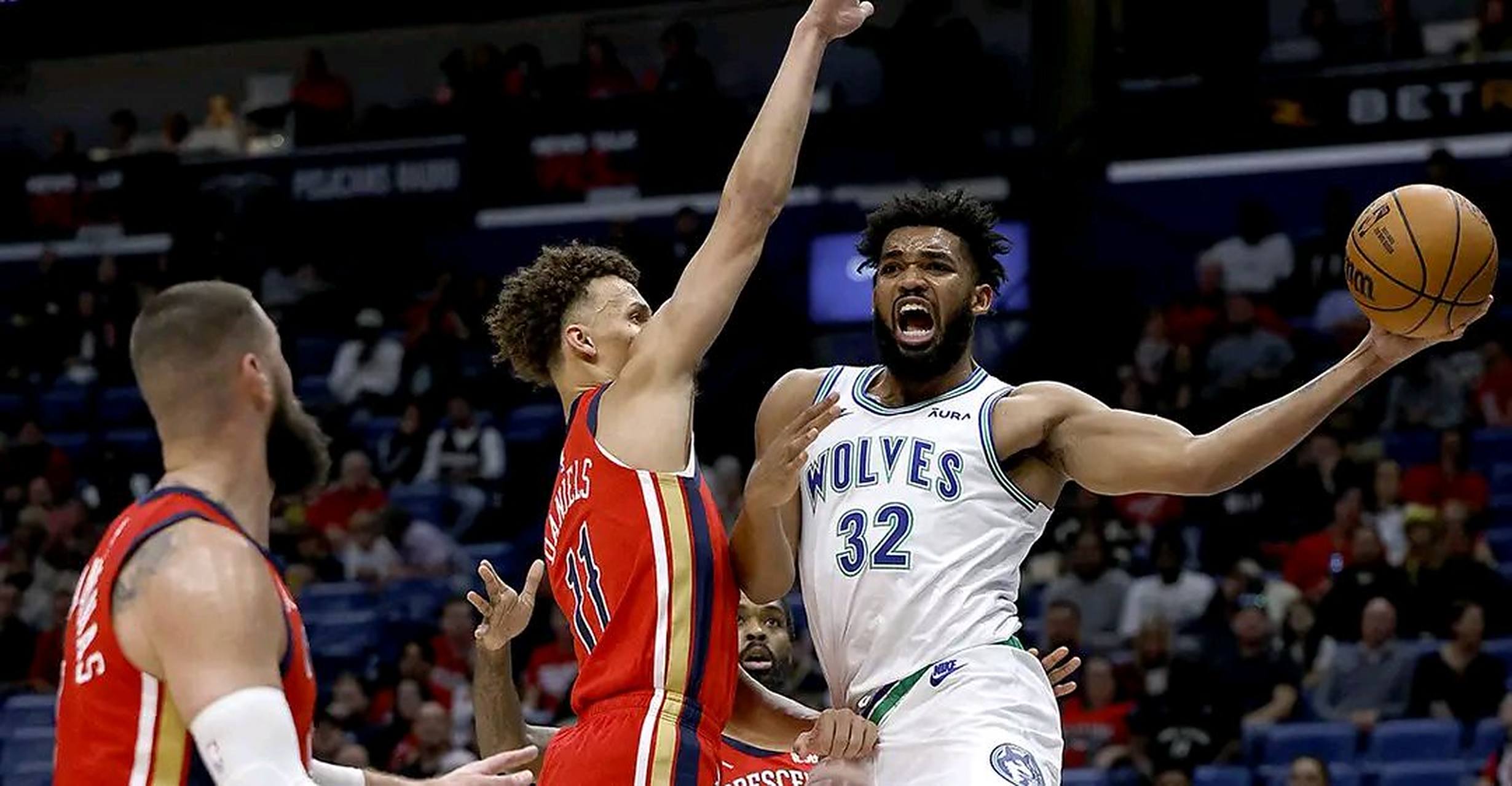 关于鹈鹕客场大胜黄蜂，英格拉姆再度砍下全队最高分带队取胜的信息