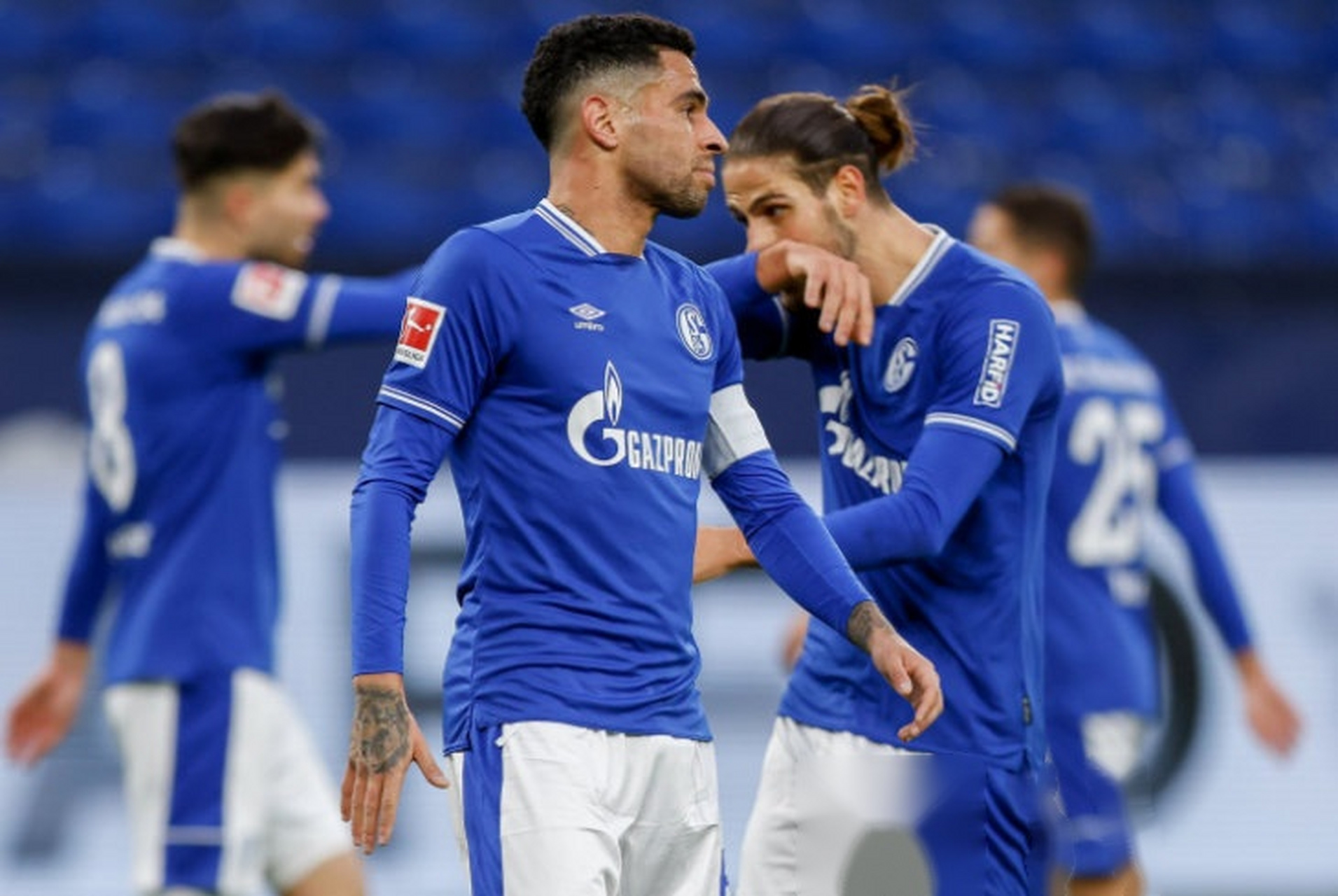 关于美因茨客场告捷，提升积分榜排名的信息