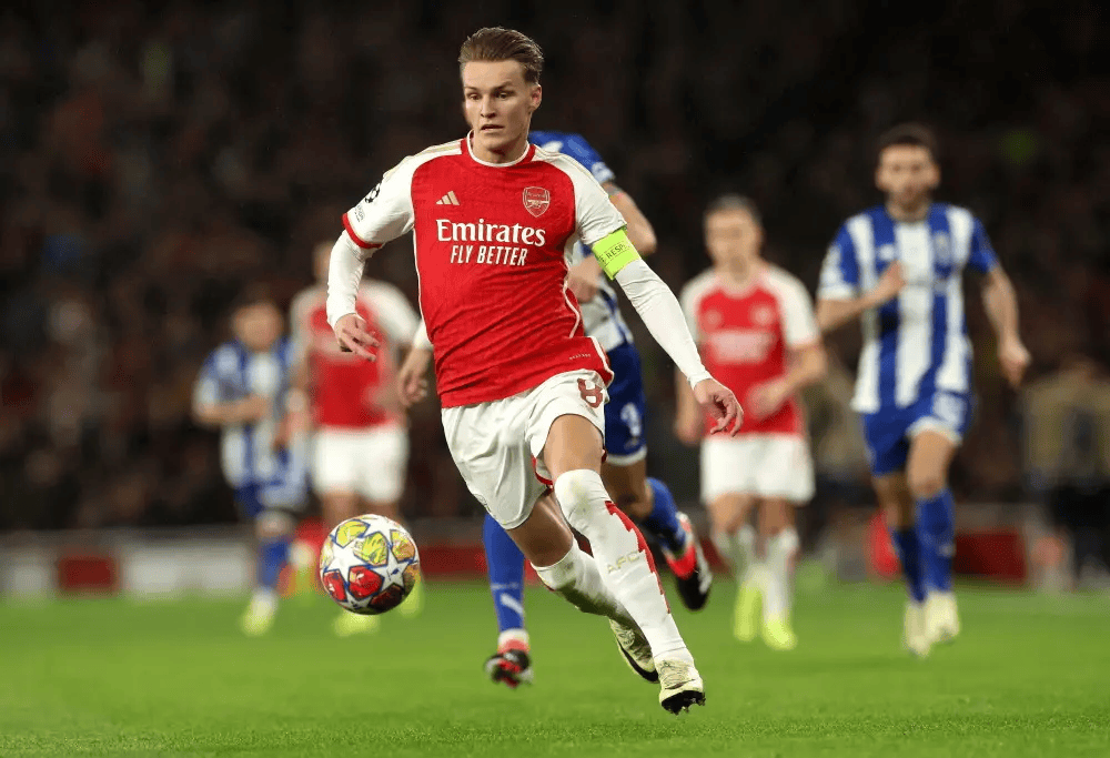 aoa体育体育平台-摩纳哥队在周日的比赛中获得胜利