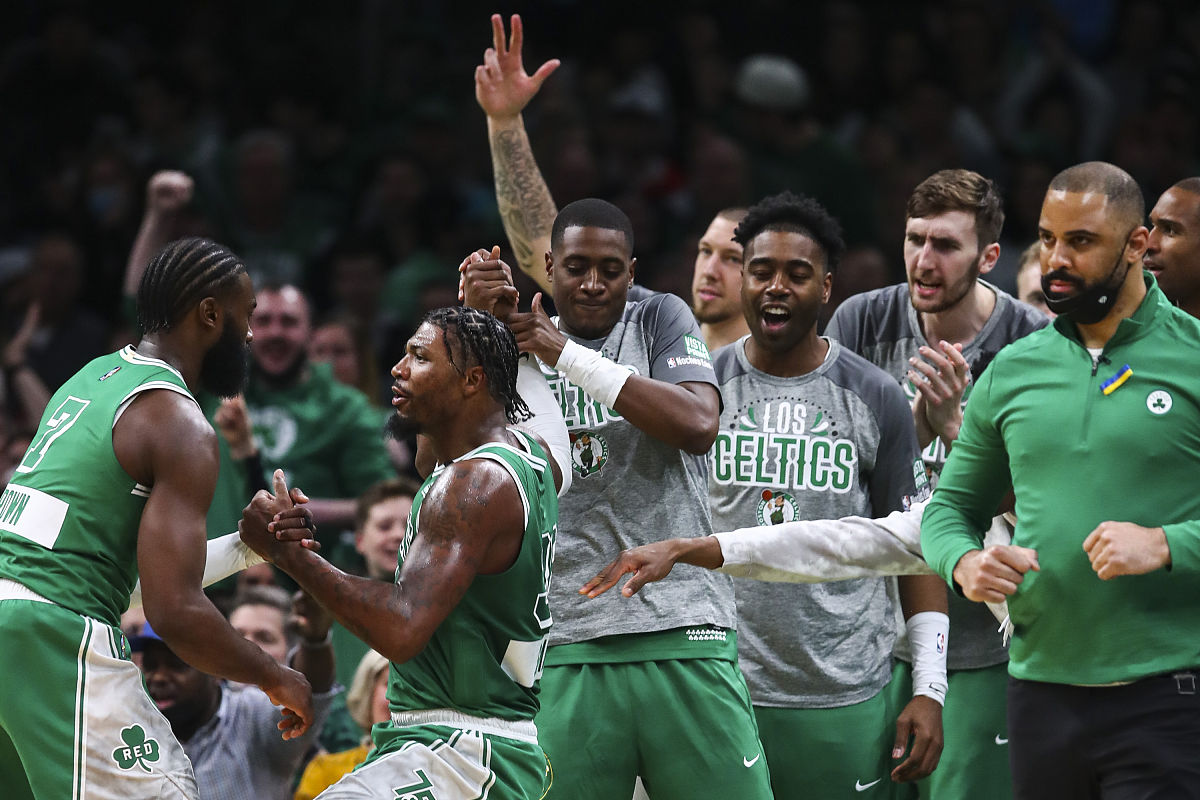 篮网客场大胜,凯尔特人遭遇主场逆转的简单介绍 篮网客场大胜,凯尔特人遭遇主场逆转的简单介绍