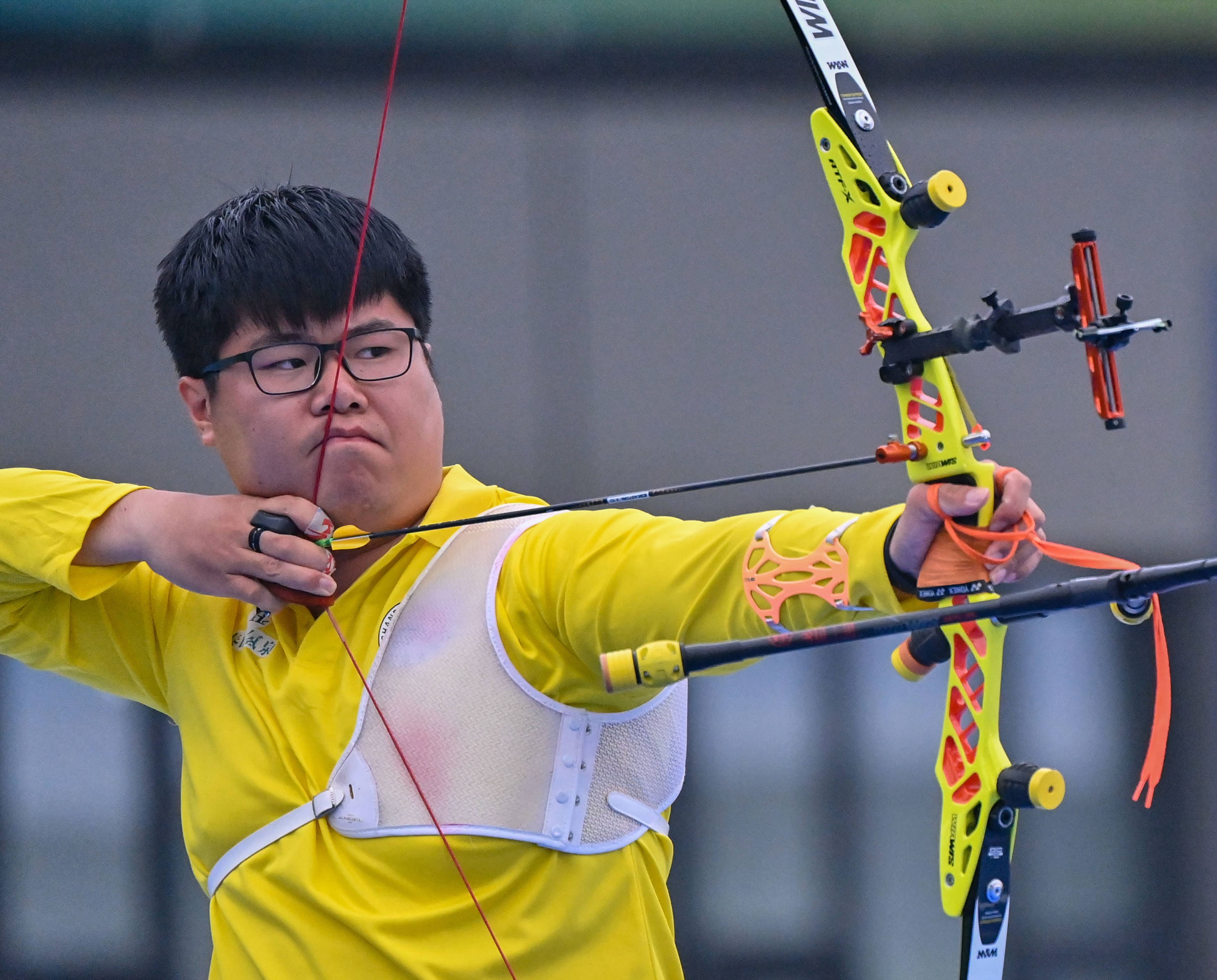 射箭选手神准如雷，一箭封喉