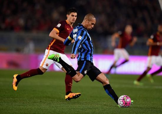 包含罗马连胜达到五场，反弹追赶前三的词条