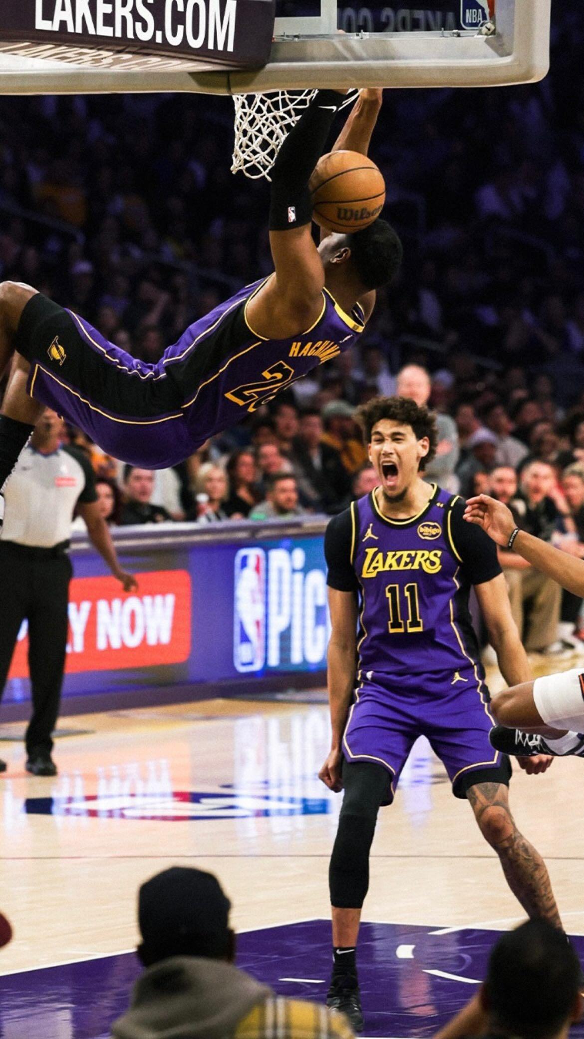 湖人逆转太阳，继续领跑西部