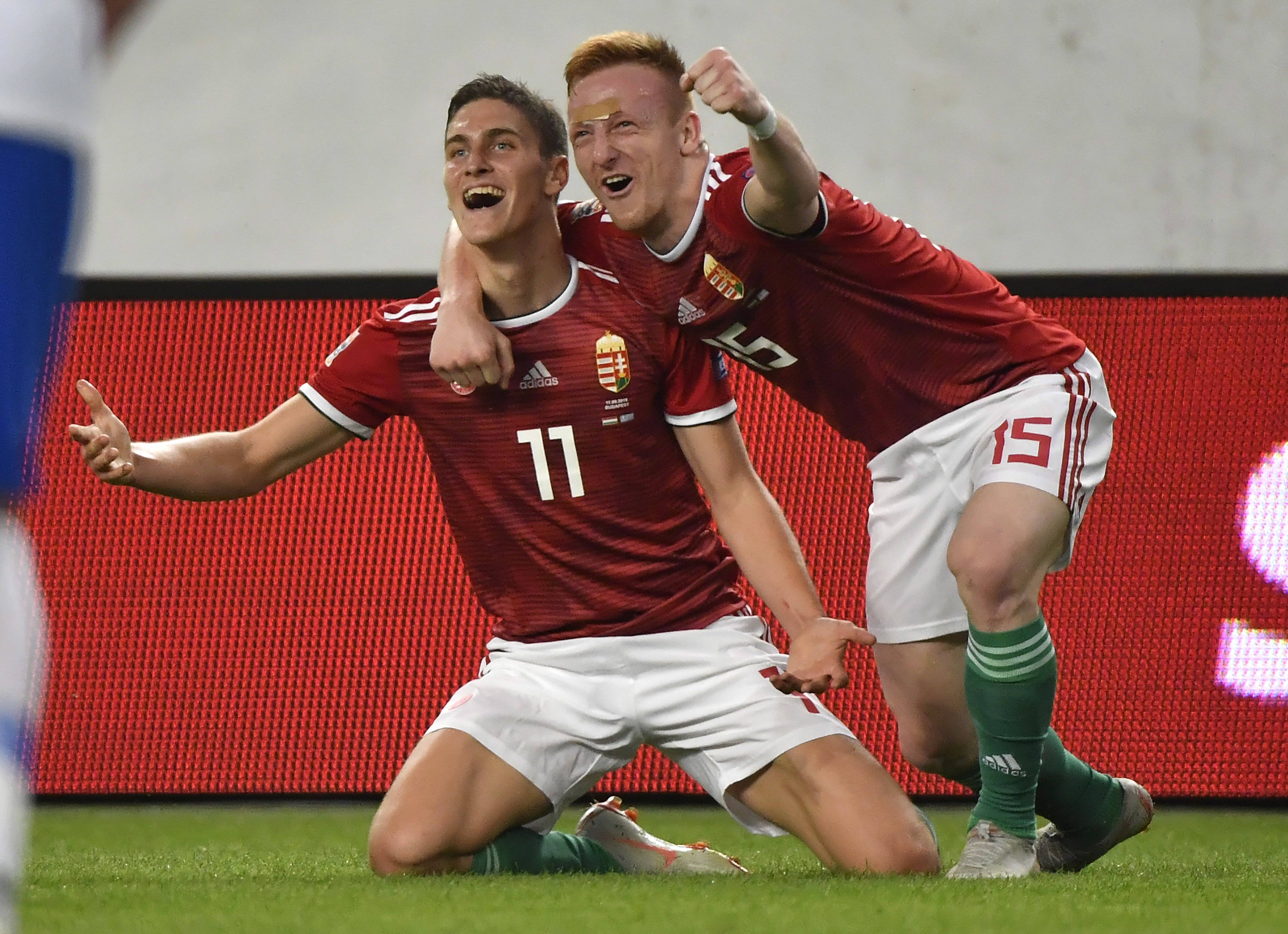 瑞士大胜冰岛,提前获得欧洲国家杯预选赛冠军 瑞士大胜冰岛,提前获得欧洲国家杯预选赛冠军