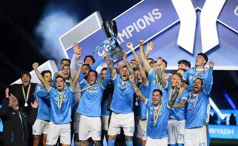 意大利队胜利晋级欧锦赛，实力强劲