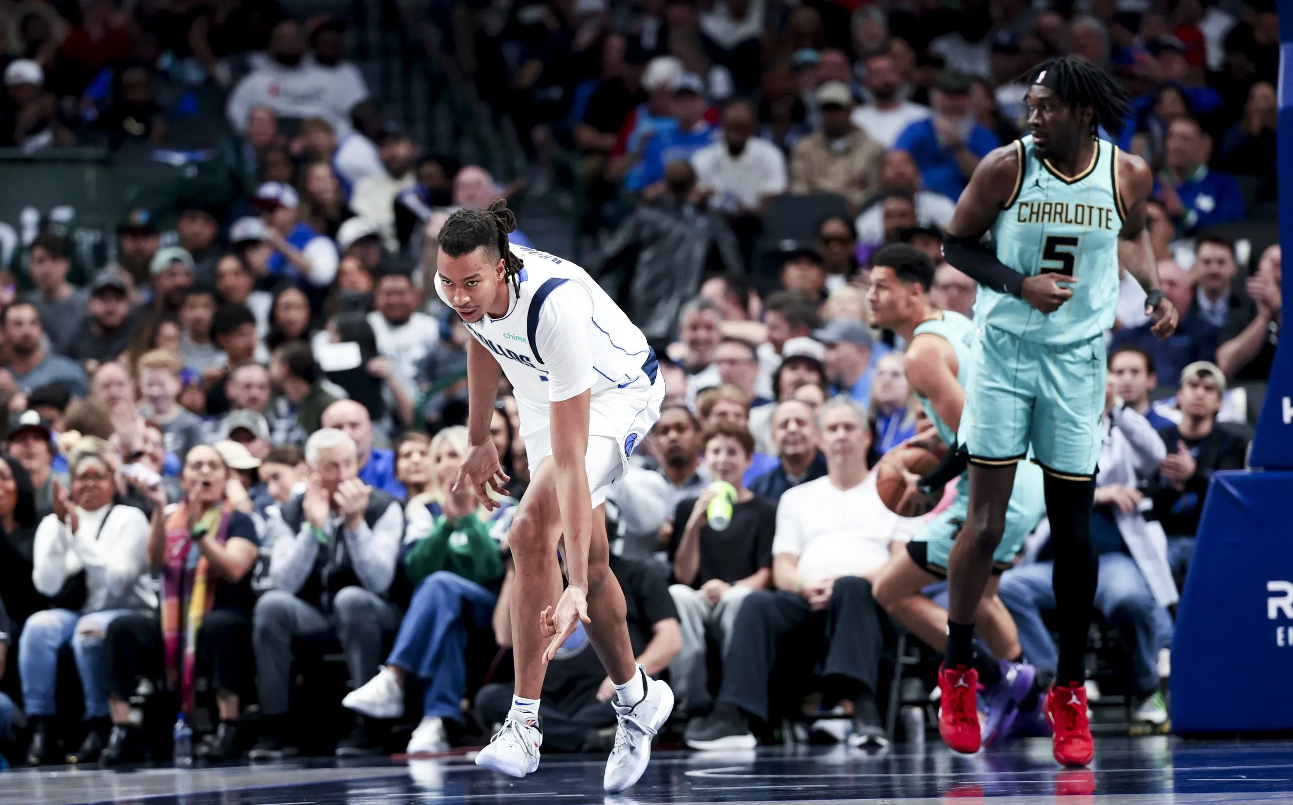 aoa体育体育在线-勇敢追梦！年轻球员在比赛中展现出色技术的简单介绍